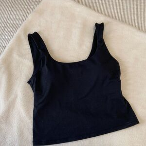 Fabletics Oasis Twist Built-In Bra Tank, Large, Black